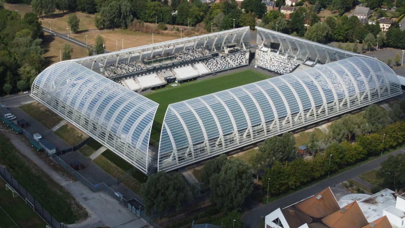 Stade de la Licorne d'Amiens Guide complet VOYAGISSIMO Stade de la Licorne d'Amiens Guide complet VOYAGISSIMO